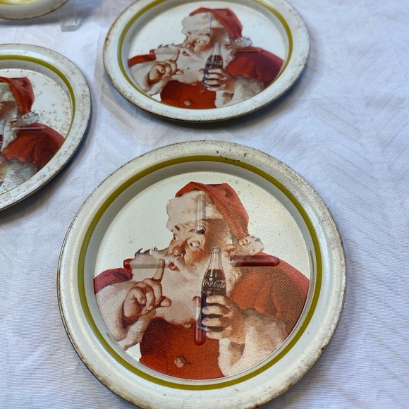 Vintage tin Santa and Coca Cola coasters. - Picture 3 of 8